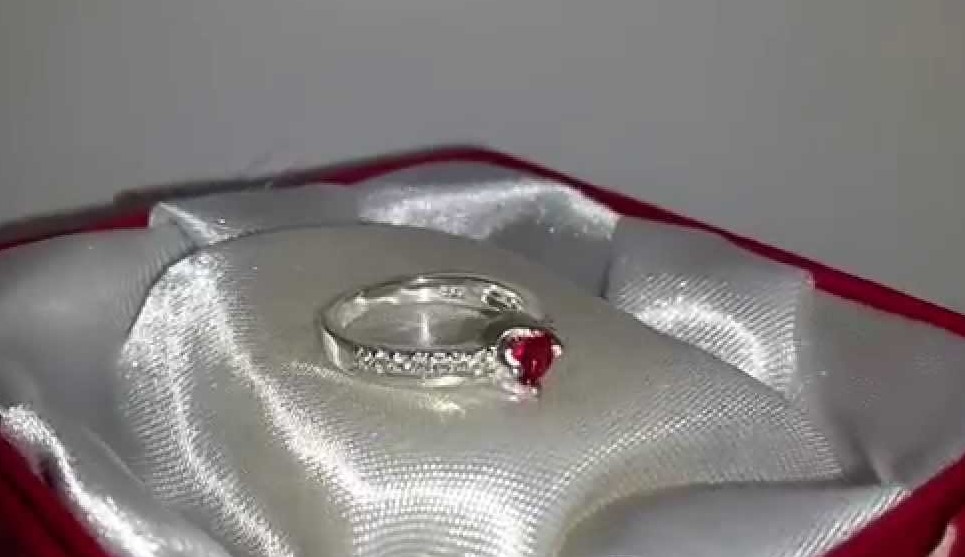 diamond ring